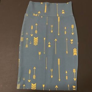 Lularoe skirts